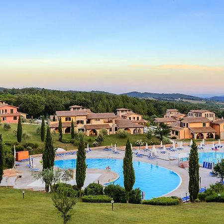 Pian Dei Mucini Resort Le Ville Масса-Мариттима Экстерьер фото